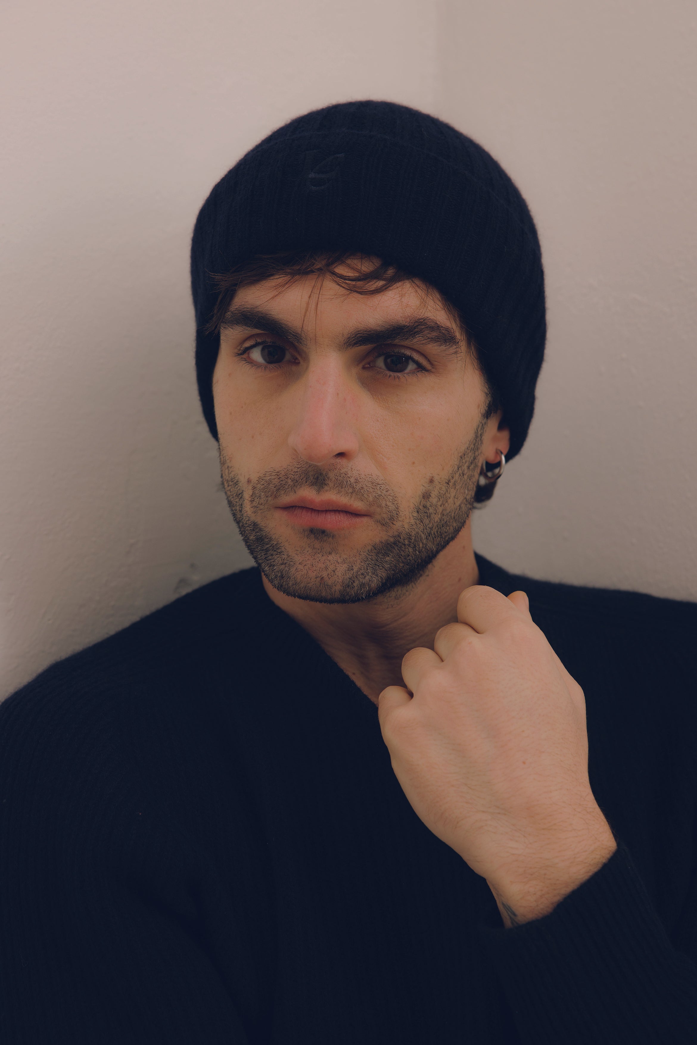 Cappellino a costa inglese 100% Cashmere Blu - Unisex