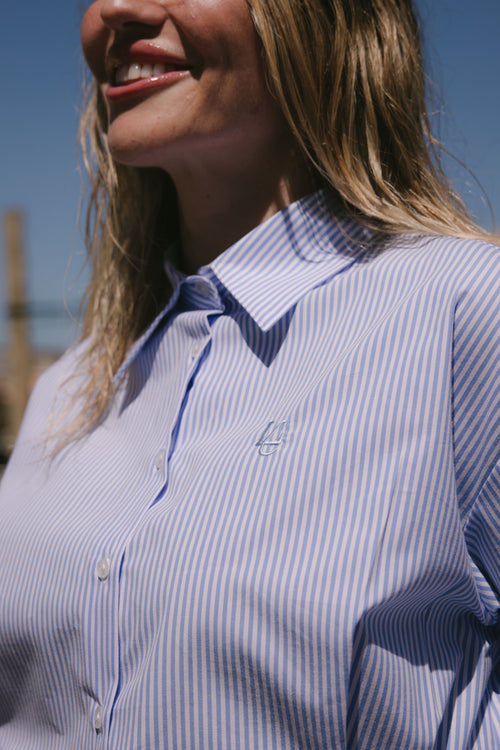 CAMICIA CROP RIGATA CELESTE